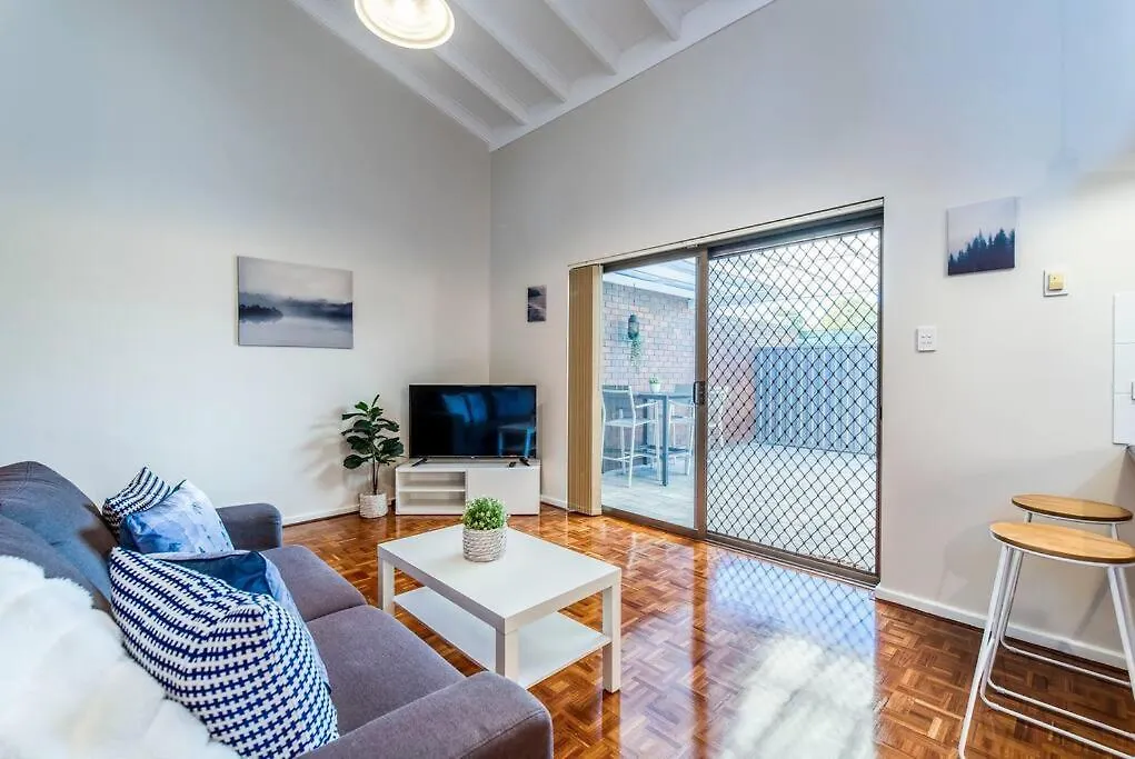 Charming Getaway Steps From Attractions & Amenities Βίλα Περθ