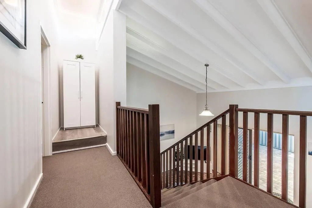 Σπίτι διακοπών Charming Getaway Steps From Attractions & Amenities Βίλα Περθ