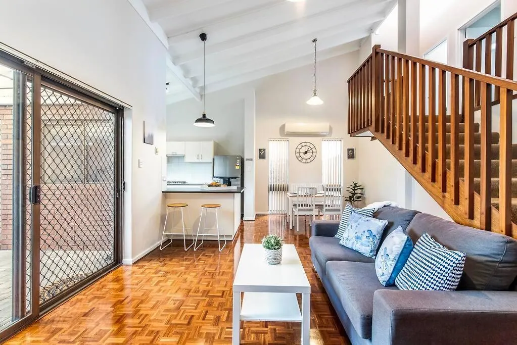 Charming Getaway Steps From Attractions & Amenities Βίλα Περθ Σπίτι διακοπών