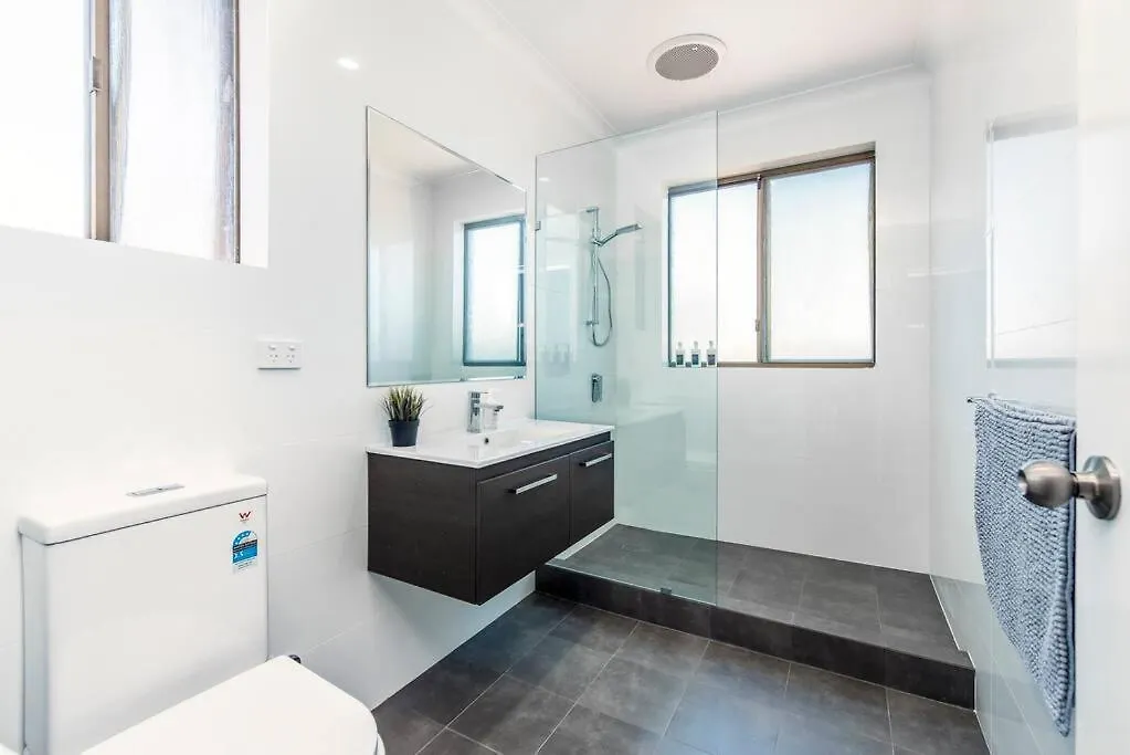 Charming Getaway Steps From Attractions & Amenities Βίλα Περθ
