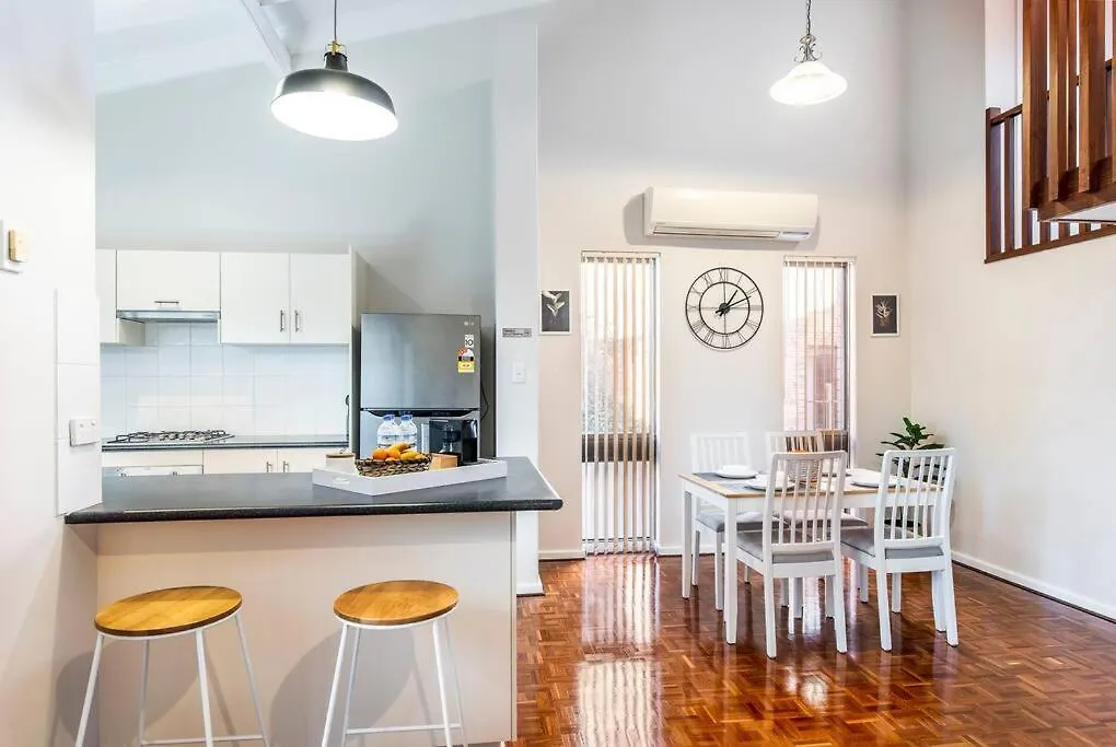Σπίτι διακοπών Charming Getaway Steps From Attractions & Amenities Βίλα Περθ